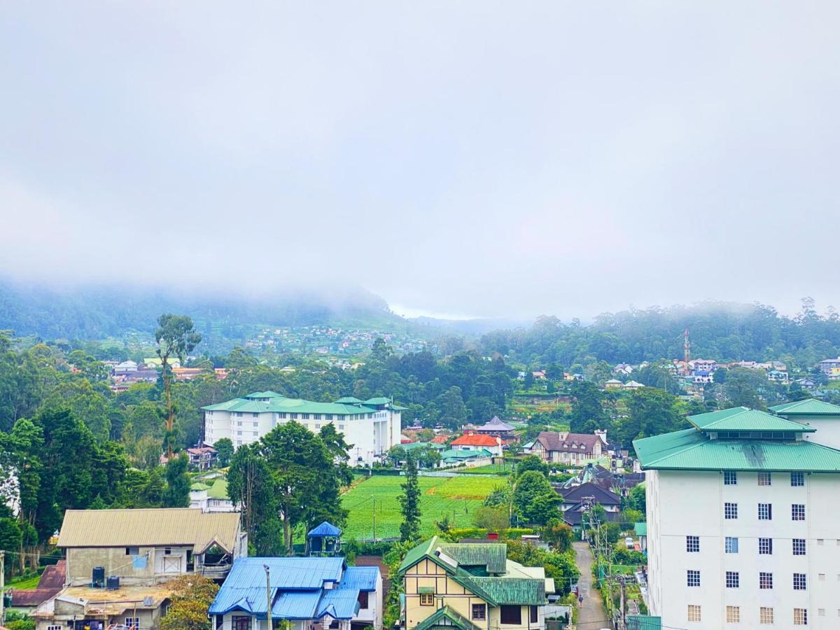 Queens Mount Glen Heights Нувара-Элия Экстерьер фото